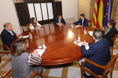 Carlos Mazón es reunix amb els rectors de les universitats públiques de la Comunitat Valenciana